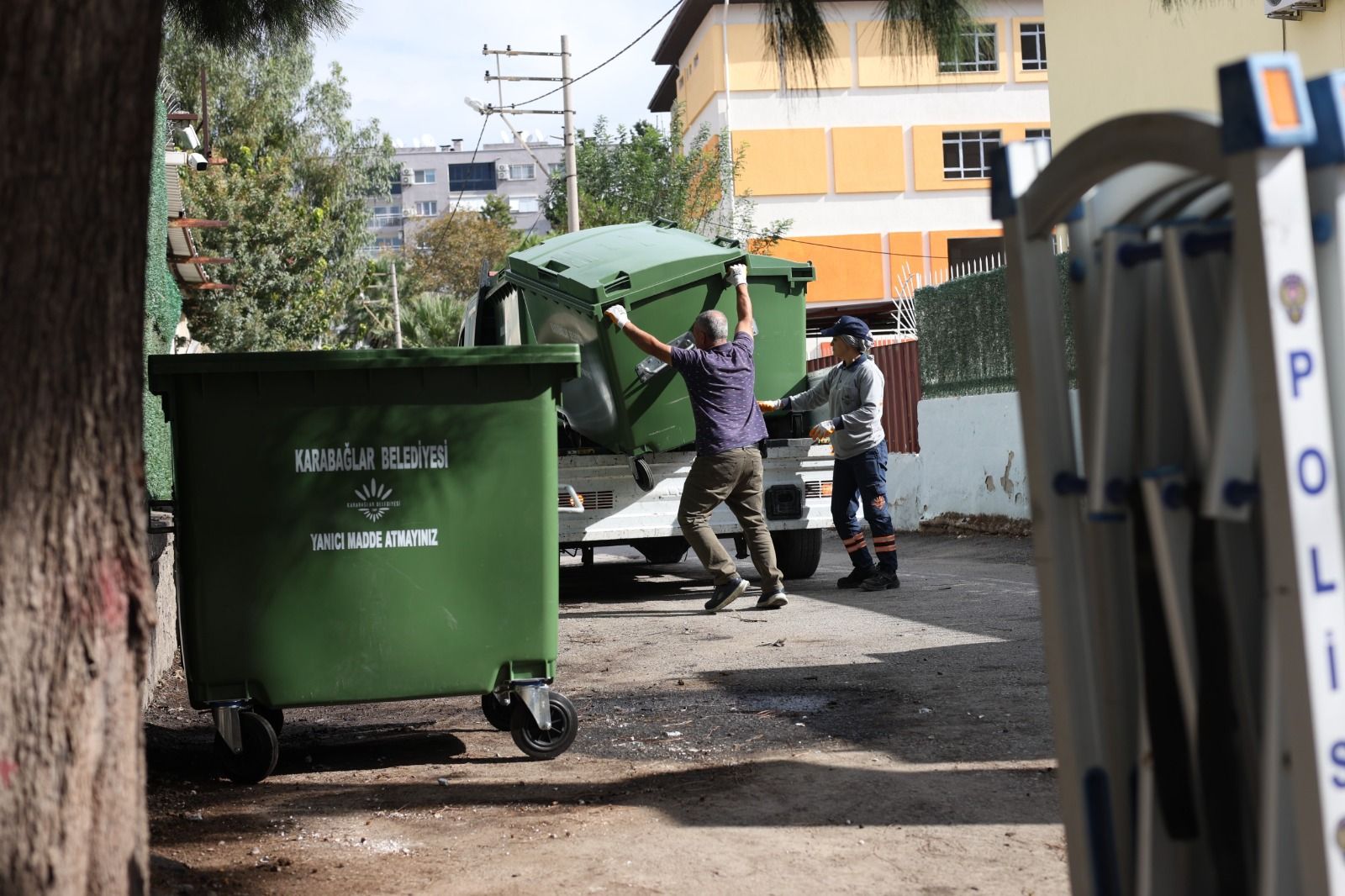 "Amacımız tüm mahallelere eşit ve kaliteli hizmet"