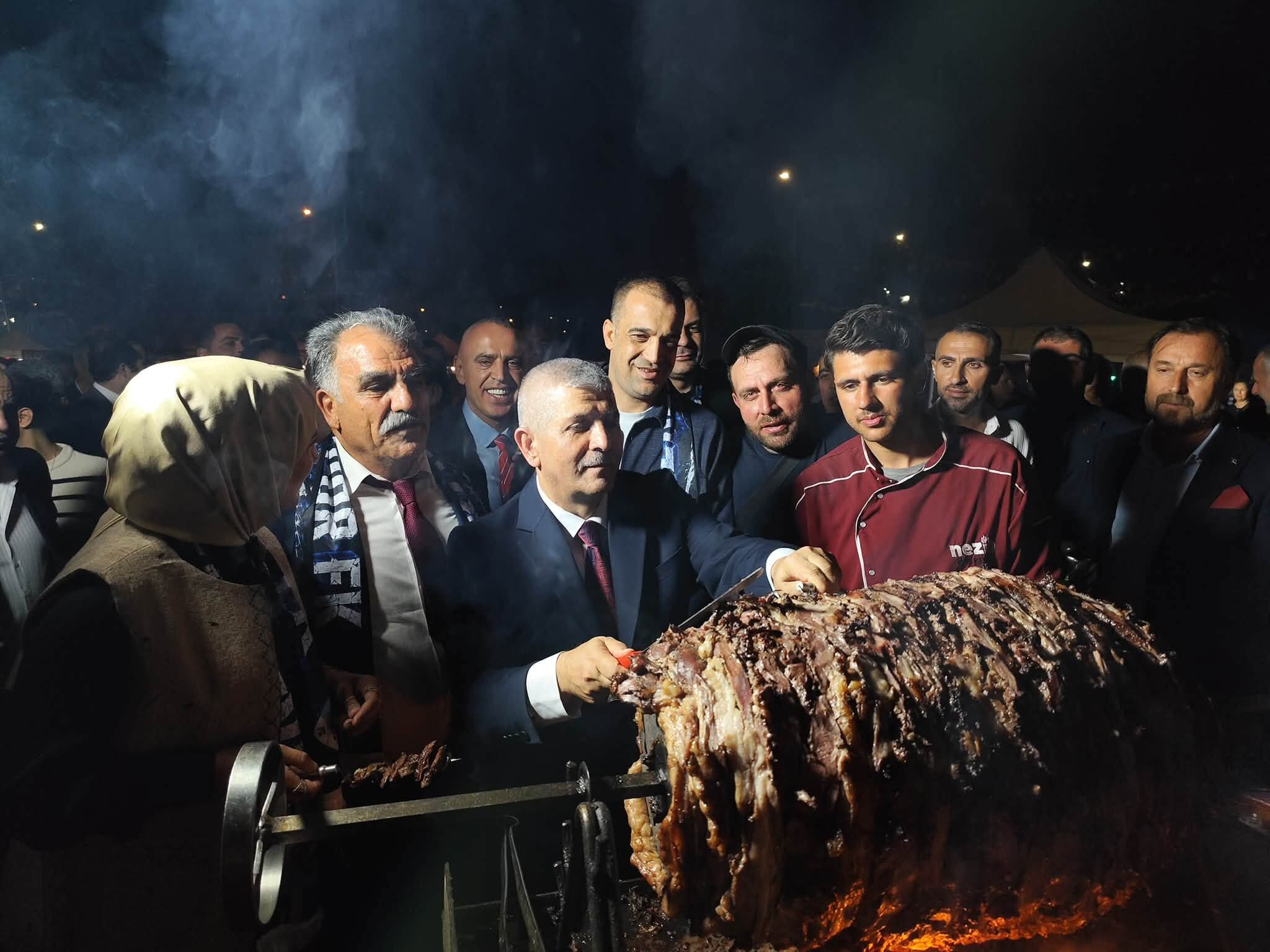 Mhpli̇ Şahi̇n Erzurum Tanitim Günleri̇ne Katildi1