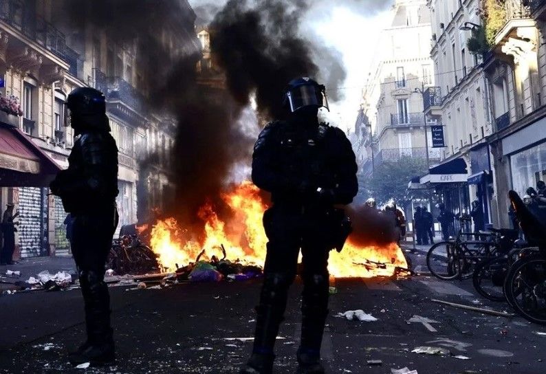 Paris'te eylem zamanı