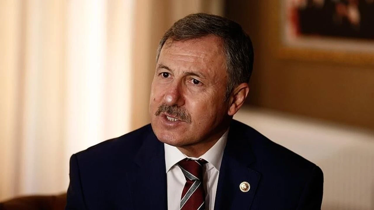 Selçuk Özdağ: Ekonomik tabloda ciddi bir daralma var
