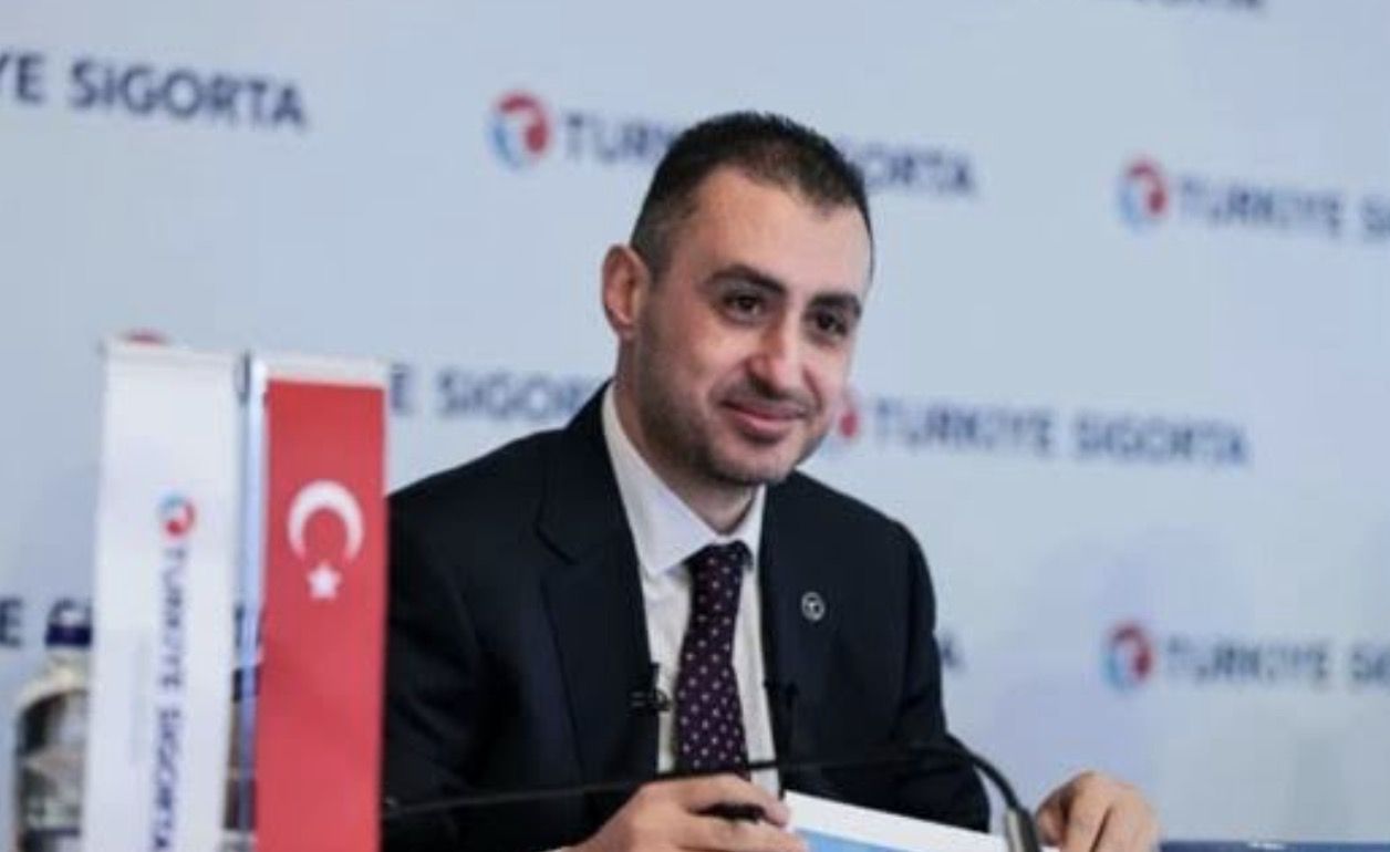 Taha Cakmak Kim