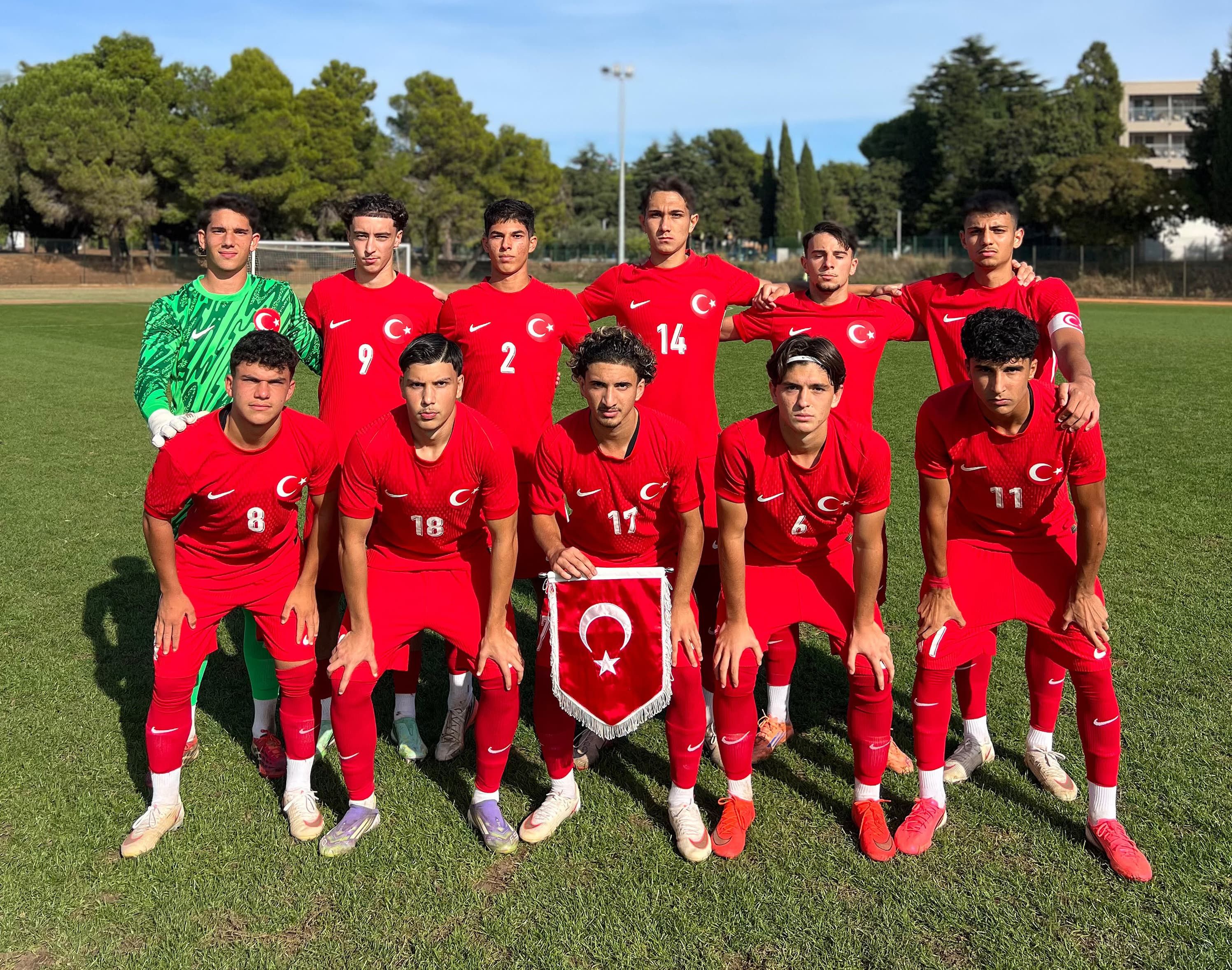 U17-1
