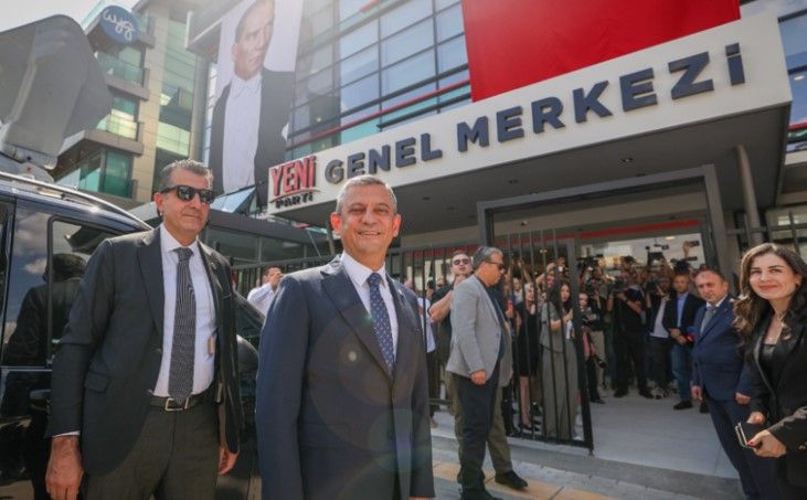 Özgür Özel